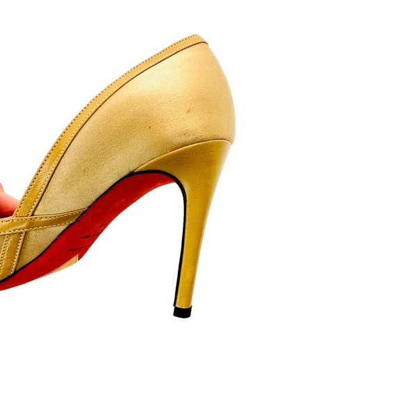 Judith Leiber NWD beige satin and leather 4” high heel pump Sz 8 - Picture 5 of 14